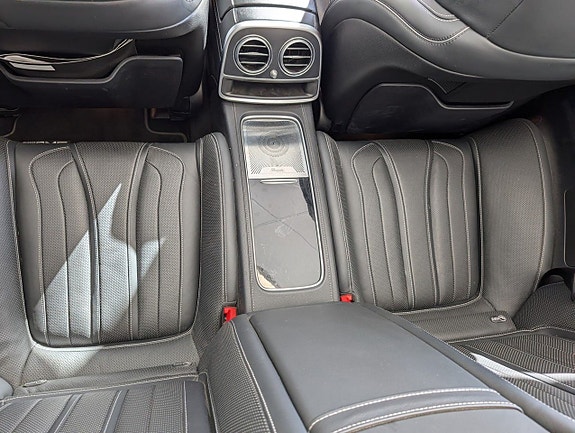 Mercedes-Benz S500 10 of 25