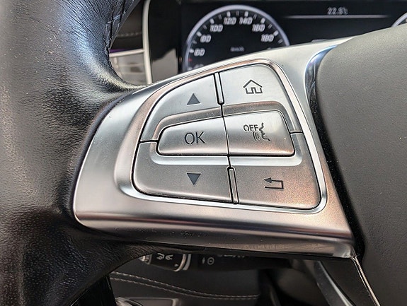 Mercedes-Benz S500 21 of 25