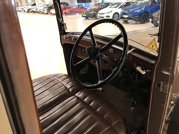 Rolls Royce 20/25 21 of 27
