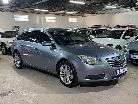 Opel Insignia 2 of 14