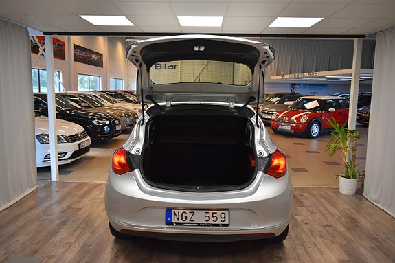 Opel Astra 5 of 5
