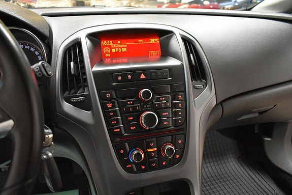 Opel Astra 21 of 21