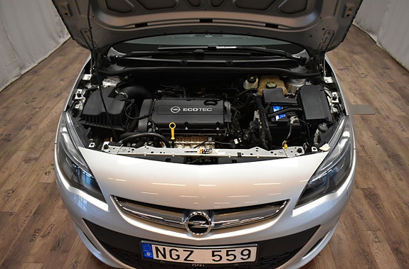 Opel Astra 10 of 21