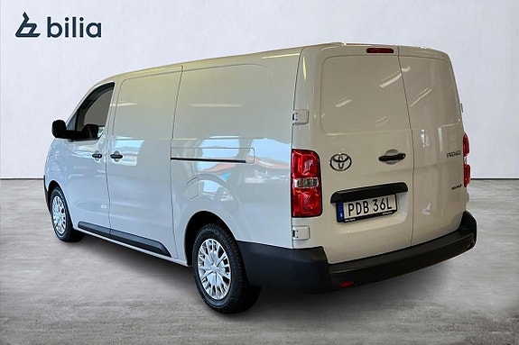 Toyota Proace 2 of 5