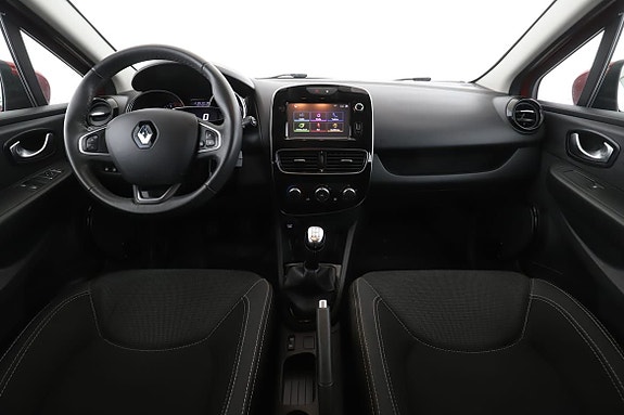 Renault Clio 13 of 27