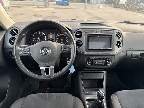 Volkswagen Tiguan 9 of 11
