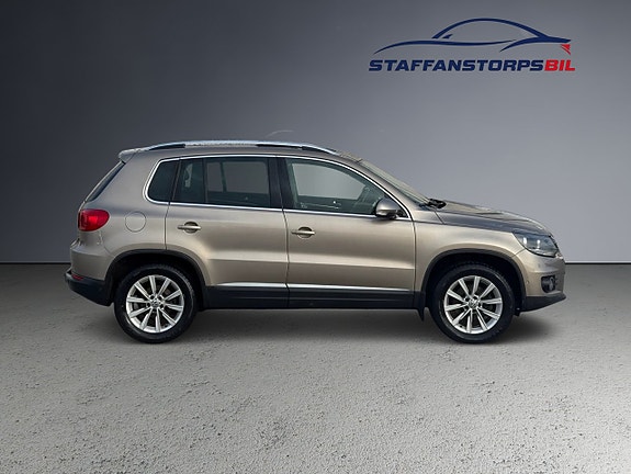 Volkswagen Tiguan 4 of 11