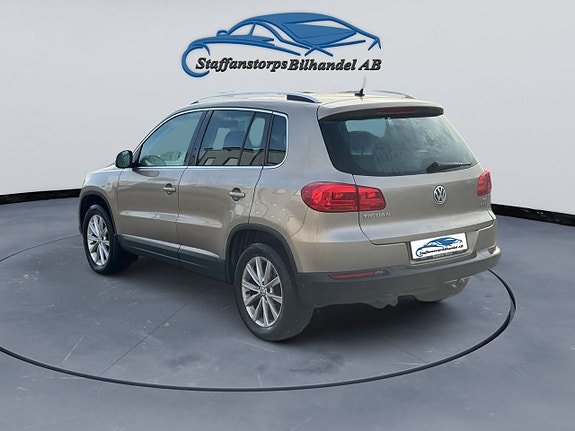 Volkswagen Tiguan 6 of 11