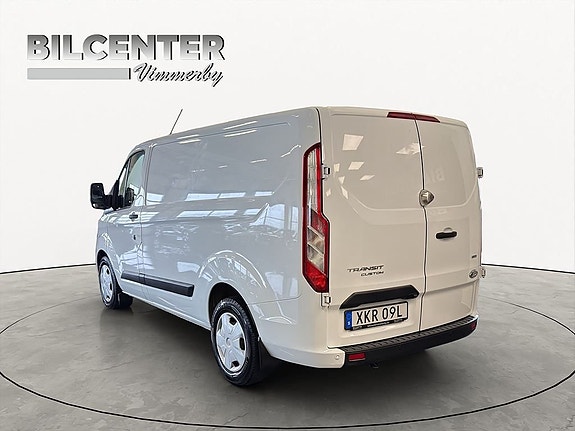 Ford Transit Custom 4 of 19