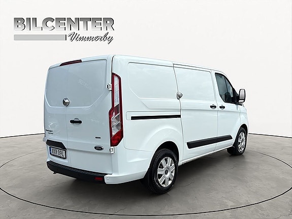 Ford Transit Custom 5 of 19