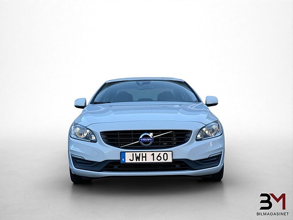Volvo S60 2 of 14