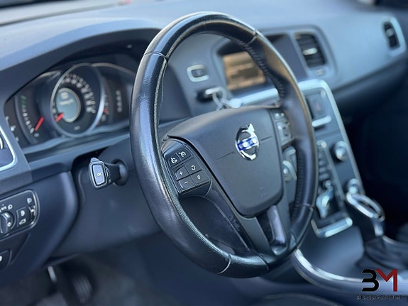 Volvo S60 10 of 14