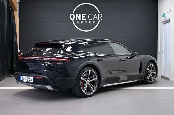 Porsche Taycan 5 of 25