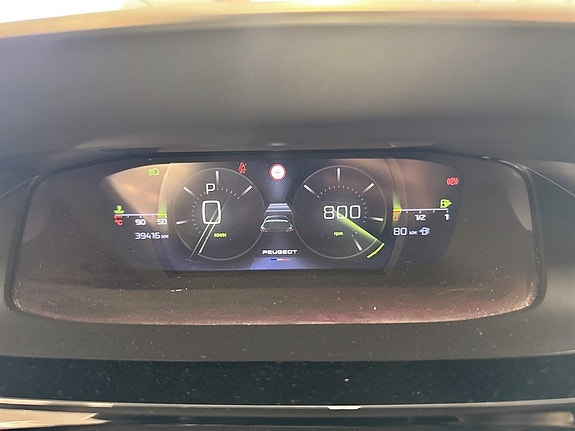 Peugeot 308 9 of 16