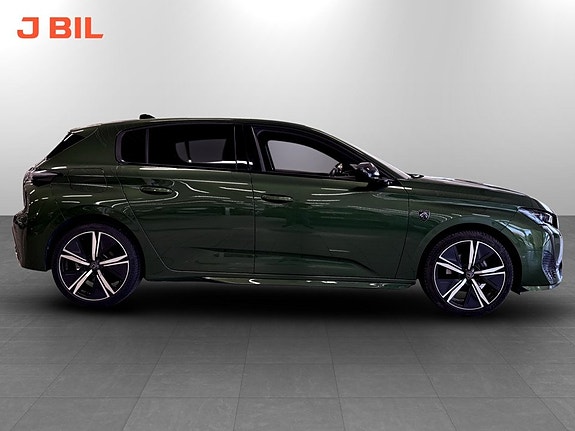 Peugeot 308 14 of 16
