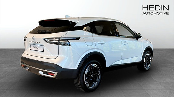 Nissan Qashqai 2 of 9
