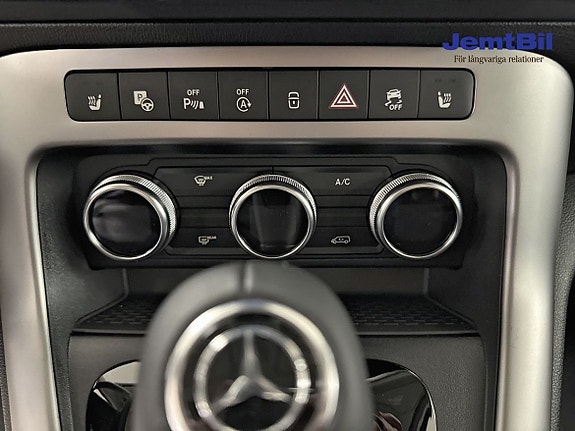 Mercedes-Benz T180 d 13 of 14