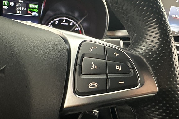 Mercedes-Benz GLC350 e 25 of 30