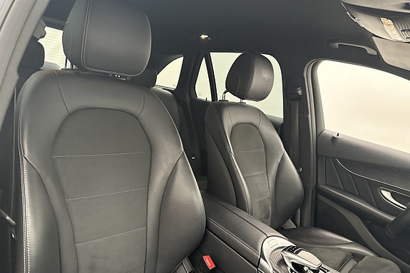 Mercedes-Benz GLC350 e 9 of 30