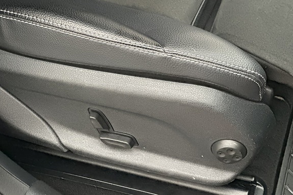 Mercedes-Benz GLC350 e 10 of 30