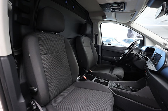 Volkswagen Caddy 10 of 17