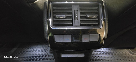Skoda Superb 6 of 14