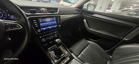 Skoda Superb 14 of 14