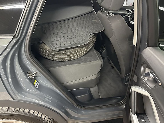 Audi Q3 14 of 30