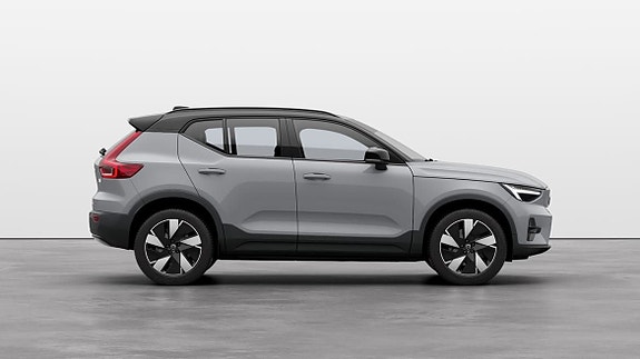 Volvo XC40 5 of 5