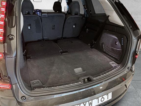 Volvo EX90 9 of 11