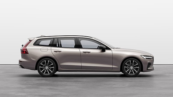 Volvo V60 4 of 17