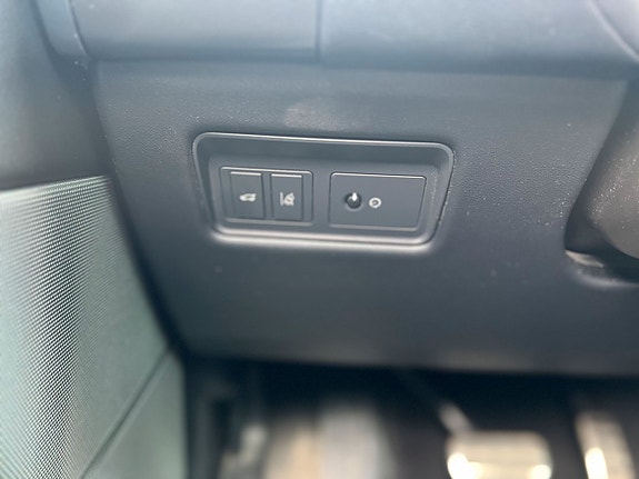 Land Rover Range Rover Sport 20 of 21