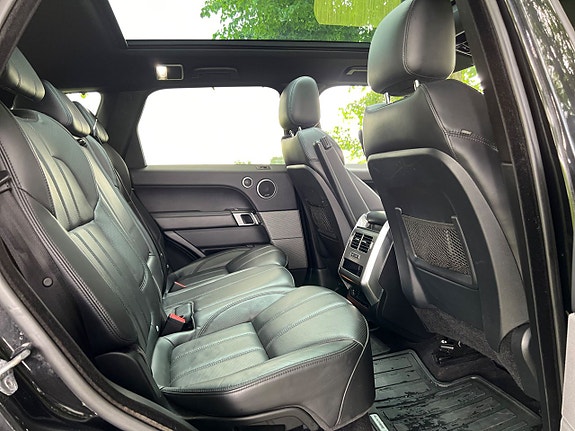 Land Rover Range Rover Sport 9 of 21