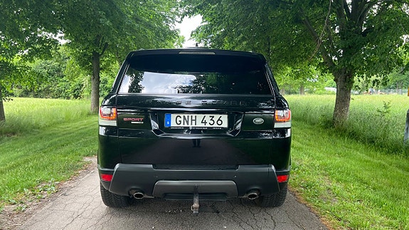 Land Rover Range Rover Sport 5 of 5
