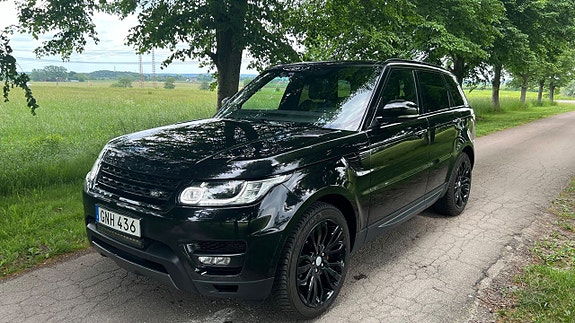 Land Rover Range Rover Sport 8 of 21