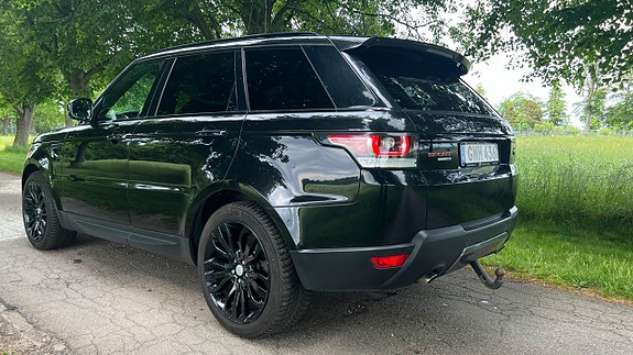 Land Rover Range Rover Sport 6 of 21