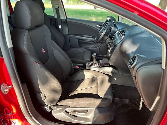 Seat Leon 12 of 16