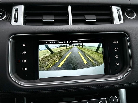 Land Rover Range Rover Sport 19 of 30