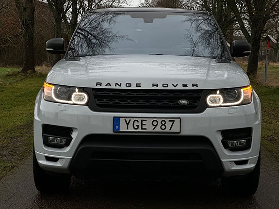 Land Rover Range Rover Sport 5 of 5