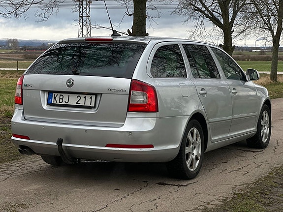 Skoda Octavia RS 3 of 5