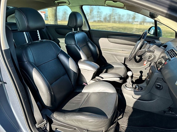 Citroen C4 11 of 21