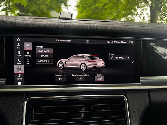 Porsche Panamera 4 20 of 22