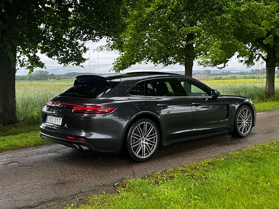 Porsche Panamera 4 7 of 22