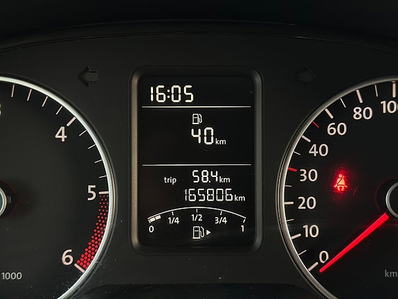 Volkswagen Polo 16 of 18