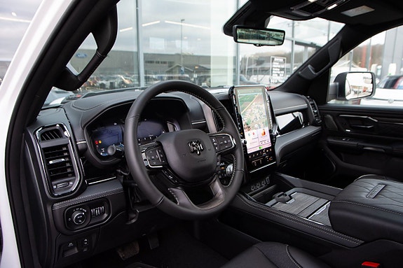 Dodge RAM 1500 9 of 19