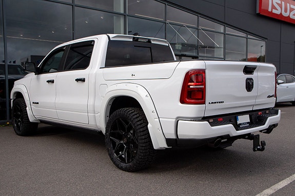 Dodge RAM 1500 7 of 19