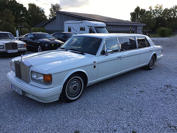 Rolls Royce Silver Spur 3 of 5