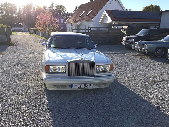 Rolls Royce Silver Spur 9 of 24