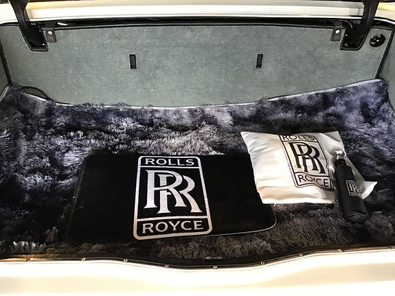 Rolls Royce Silver Spur 11 of 24
