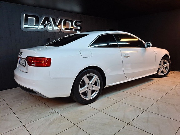 Audi A5 4 of 5